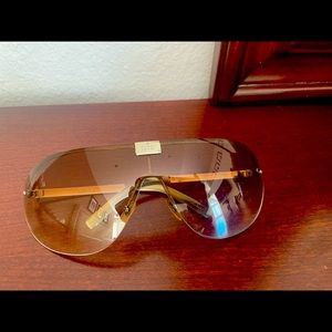 Gucci sun glass